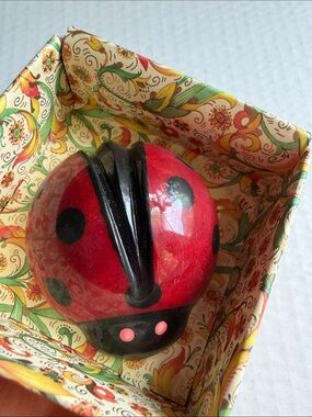 Vintage Ladybug Alabaster Paperweight Italy Handcrafted Gift Box Barnes & Noble